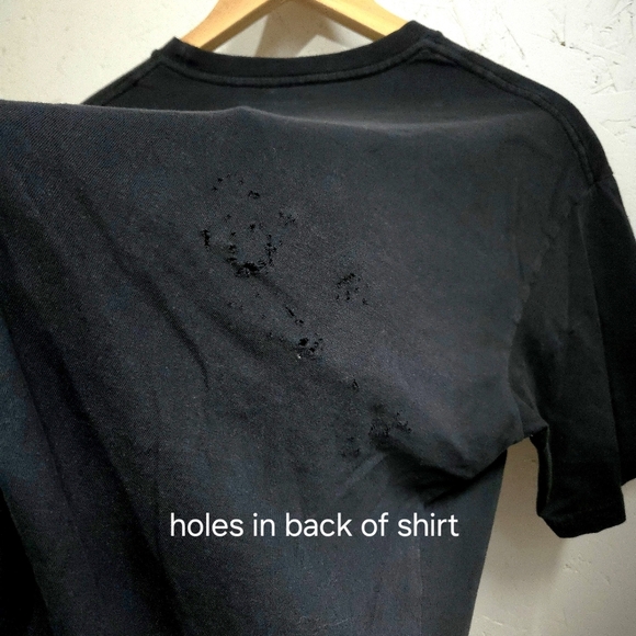 Bass Pro Shops | Mens Black T-Shirt ☆DAMAGED☆ - Picture 7 of 9